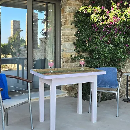 Semesterbostad Naxos Near Kastraki Patio With View 2 *